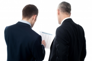 Illustration for article titled Reasons to Work With Professional Job Resume Editors